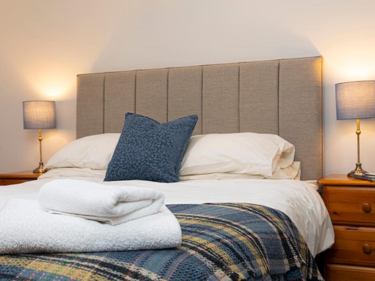 Swansea Valley Holiday Cottages Cilybebyll エクステリア 写真