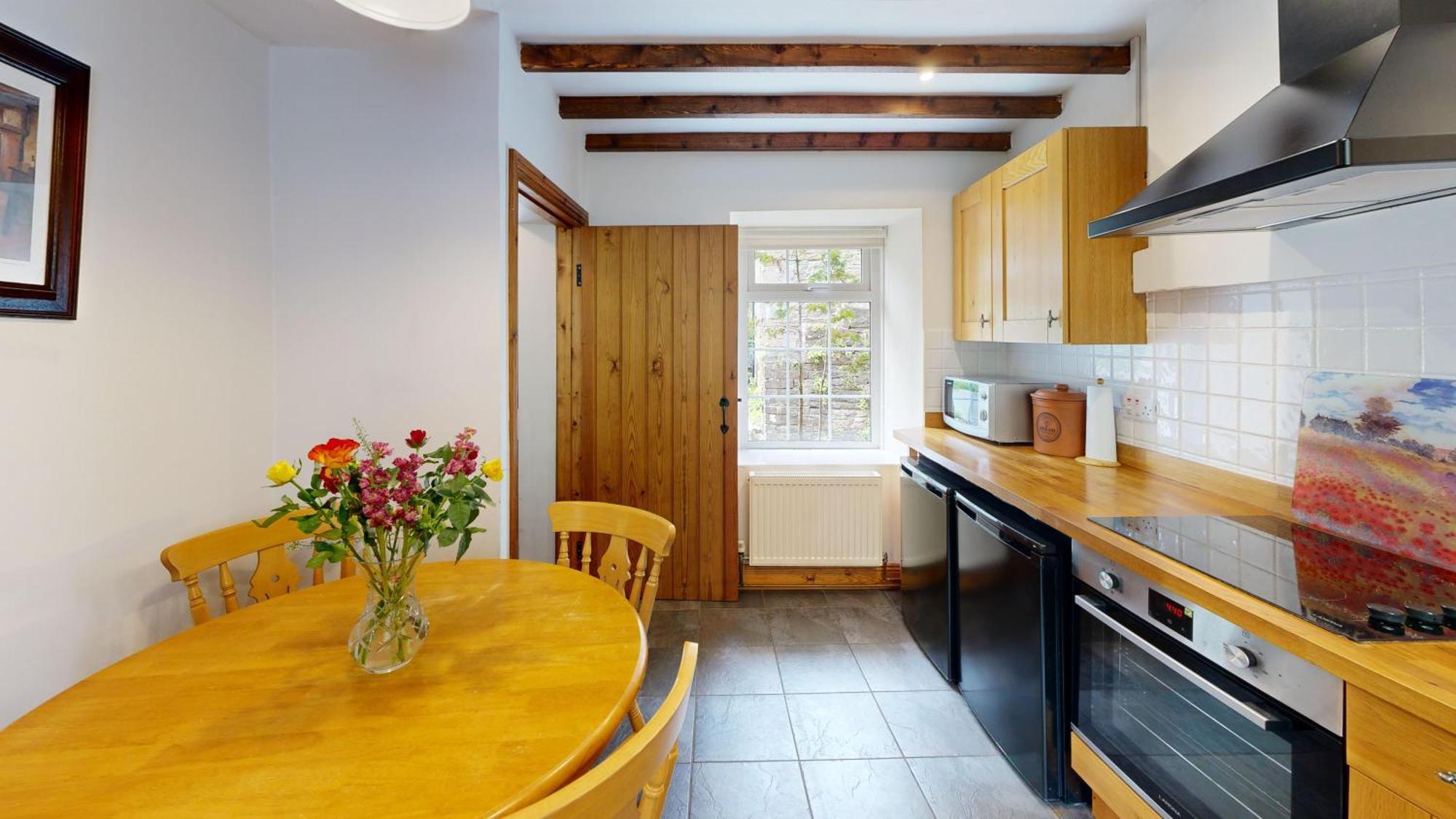 Swansea Valley Holiday Cottages Cilybebyll エクステリア 写真