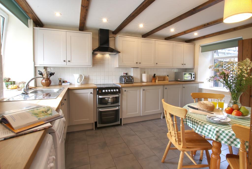 Swansea Valley Holiday Cottages Cilybebyll エクステリア 写真